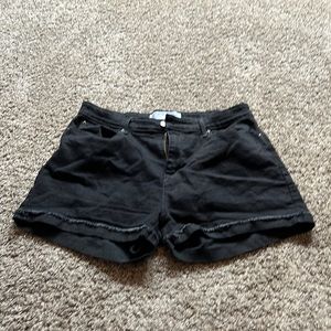 Levi Signature Women’s High Rise Shorts Size 16